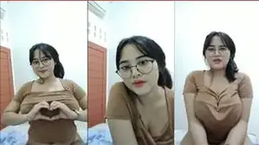 Acha Tobrut Diremes Lewat Baju, Cara yang Lebih Intens dari Remes Langsung