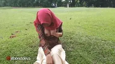 Keberanian Gadis Cantik Di Area Terbuka